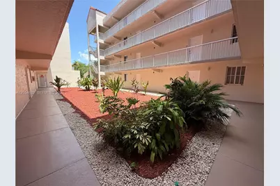 6195 NW 186th St #114, Hialeah, FL 33015 - Photo 11