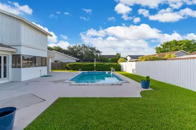 11055 SW 129th Ct, Miami, FL 33186 - Photo 29