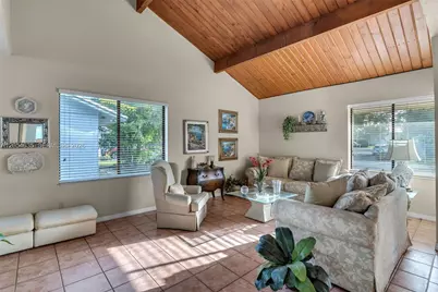 11055 SW 129th Ct, Miami, FL 33186 - Photo 5