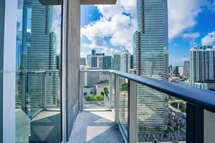 151 SE 1st St, Miami, FL 33131 - Photo 15