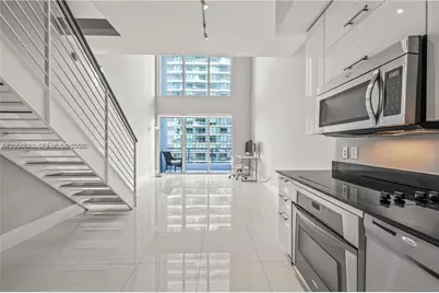 60 SW 13th St #3618, Miami, FL 33130 - Photo 1