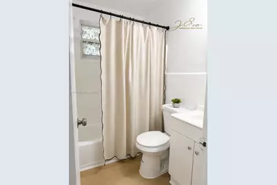 1465 W 28th St #4, Hialeah, FL 33010 - Photo 3