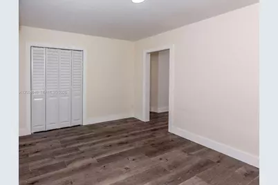 1140 71st St #2, Miami Beach, FL 33141 - Photo 7