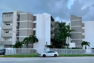 2000 Biarritz Dr, Miami Beach, FL 33141 - Photo 1
