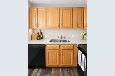 285 Fanshaw G #285 G, Boca Raton, FL 33434 - Photo 7