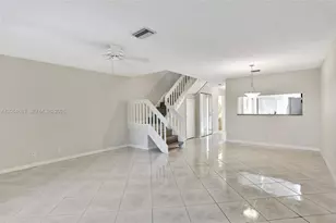 4615 S Carambola Cir S, Coconut Creek, FL 33066 - Photo 13