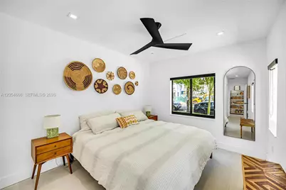 530 SW 18th Ter, Miami, FL 33129 - Photo 29