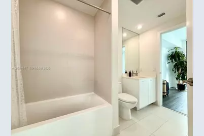 501 NE 31st St #3606, Miami, FL 33137 - Photo 17