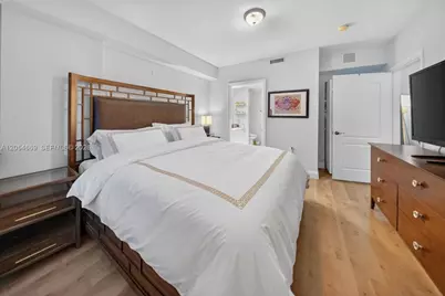 1627 SW 37th Ave #401, Miami, FL 33145 - Photo 19