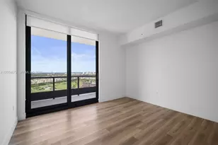 101 Diplomat Pkwy, Hallandale Beach, FL 33009 - Photo 5