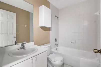 2874 SE 15th Rd #52, Homestead, FL 33035 - Photo 9
