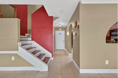 19113 NW 64th Ct, Hialeah, FL 33015 - Photo 29