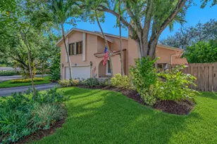 42 Birch Dr, Cooper City, FL 33026 - Photo 3