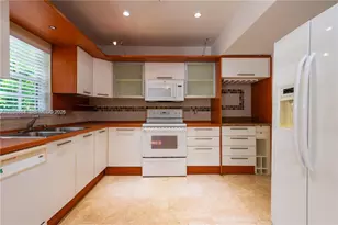 5490 SW 57th Ave, Miami, FL 33155 - Photo 5