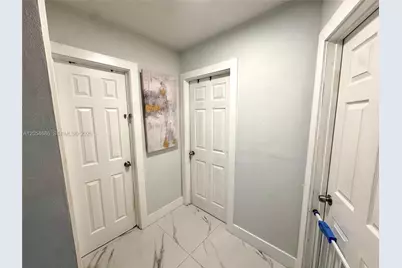 8641 NW 19th St, Pembroke Pines, FL 33024 - Photo 15