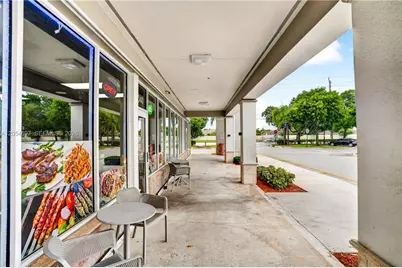 11040 Pembroke Road, Miramar, FL 33025 - Photo 9