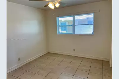 2910 NW 92nd St #2930, Miami, FL 33147 - Photo 3