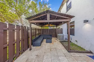 20674 NE 2nd Ct, Miami, FL 33179 - Photo 17