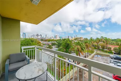 816 NW 11th St #606, Miami, FL 33136 - Photo 9