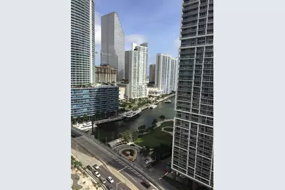 500 Brickell Ave #2303, Miami, FL 33131 - Photo 3