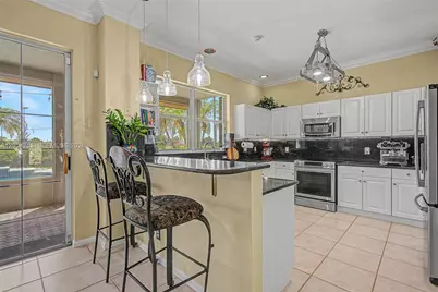 694 SW 168th Way, Pembroke Pines, FL 33027 - Photo 47