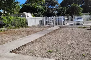 1921 NW 59th St, Miami, FL 33142 - Photo 3