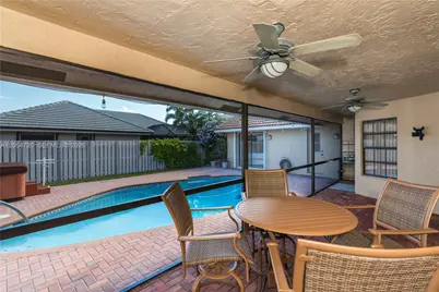 850 Amherst Ave, Davie, FL 33325 - Photo 25