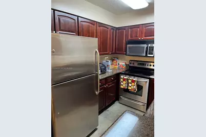 7620 Westwood Dr #214, Tamarac, FL 33321 - Photo 7