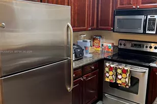 7620 Westwood Dr, Tamarac, FL 33321 - Photo 7