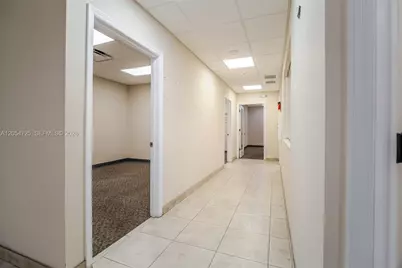 1001 NW 72nd St, Miami, FL 33150 - Photo 31