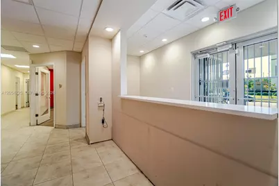 1001 NW 72nd St, Miami, FL 33150 - Photo 17