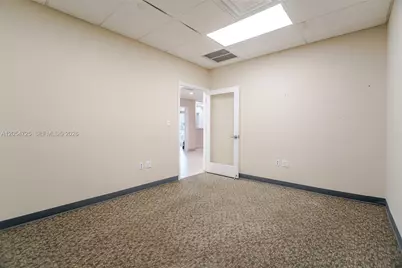 1001 NW 72nd St, Miami, FL 33150 - Photo 35