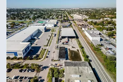 1001 NW 72nd St, Miami, FL 33150 - Photo 11