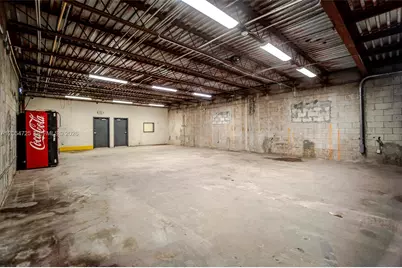 1001 NW 72nd St, Miami, FL 33150 - Photo 45