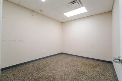 1001 NW 72nd St, Miami, FL 33150 - Photo 43