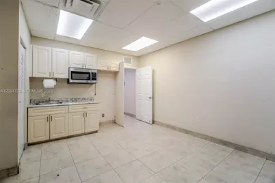 1001 NW 72nd St, Miami, FL 33150 - Photo 27
