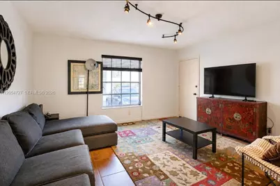 2201 NE 66th St #1302, Fort Lauderdale, FL 33308 - Photo 9