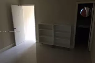 2407 SW 42nd Ave, Fort Lauderdale, FL 33317 - Photo 3