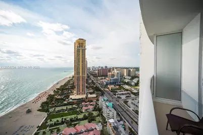 18001 Collins Ave #2711, Sunny Isles Beach, FL 33160 - Photo 5