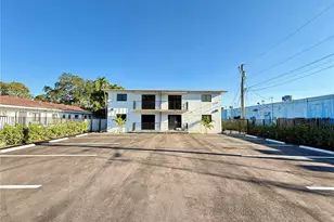 180 NE 57th St, Miami, FL 33137 - Photo 13