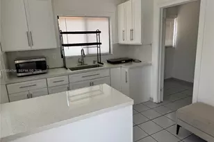 8240 NW 181st St, Hialeah, FL 33015 - Photo 1