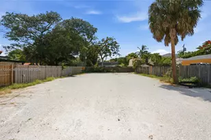 417 NE 11th Ave, Pompano Beach, FL 33060 - Photo 71