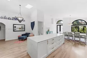 15645 SW 16th Ct, Pembroke Pines, FL 33027 - Photo 13