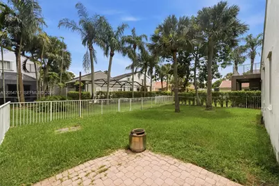 15645 SW 16th Ct, Pembroke Pines, FL 33027 - Photo 41