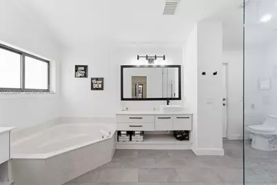 15645 SW 16th Ct, Pembroke Pines, FL 33027 - Photo 23
