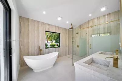 899 NE 71st St, Miami, FL 33138 - Photo 25