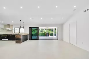 899 NE 71st St, Miami, FL 33138 - Photo 47