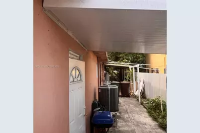 758 E 20th St, Hialeah, FL 33013 - Photo 3