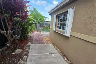 16227 SW 139th Ct, Miami, FL 33177 - Photo 21