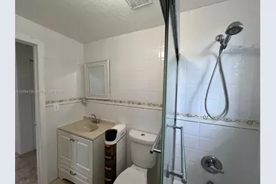 7516 NE 1st Ave #203, Miami, FL 33138 - Photo 27